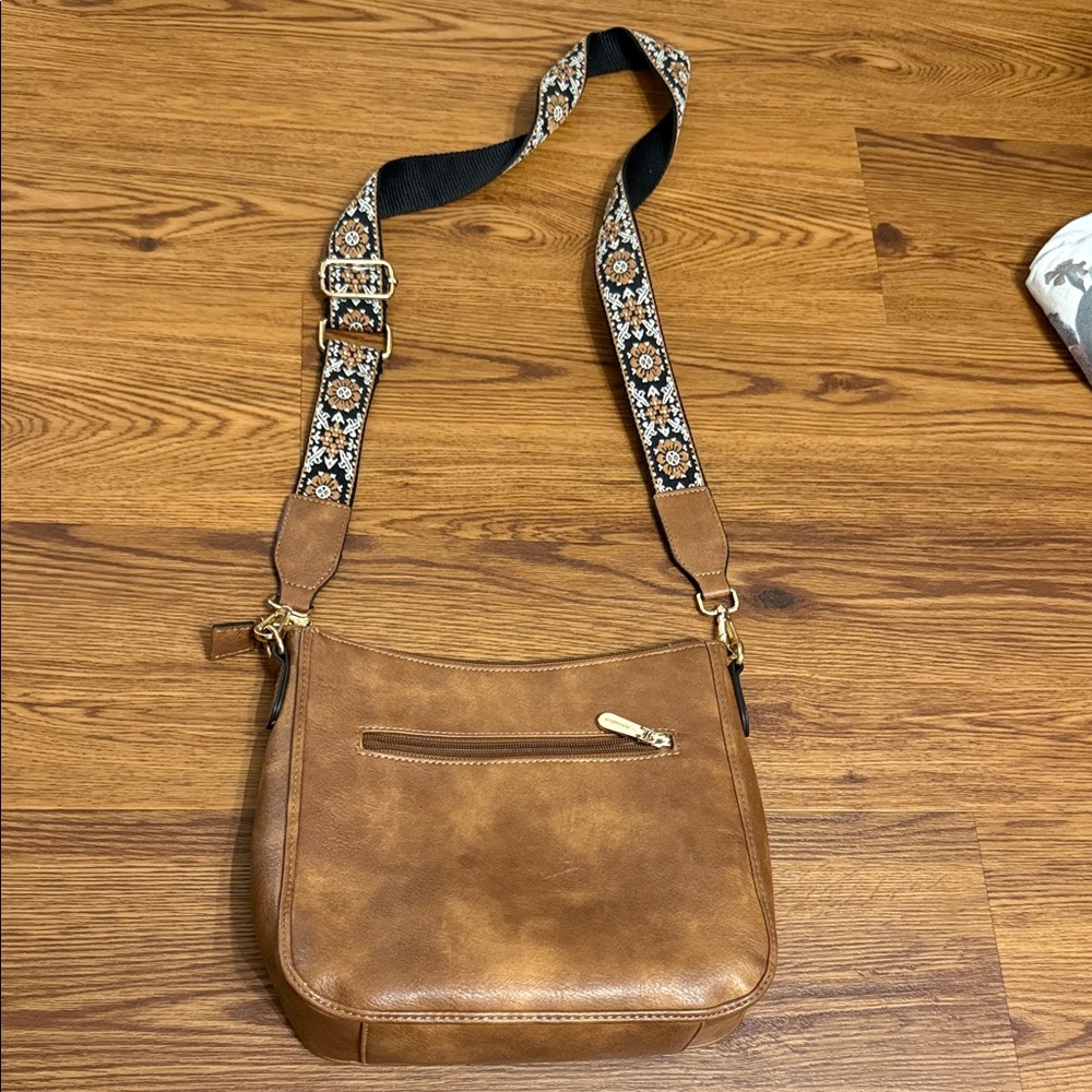 Amazon Tan Crossbody Bag with Floral Strap